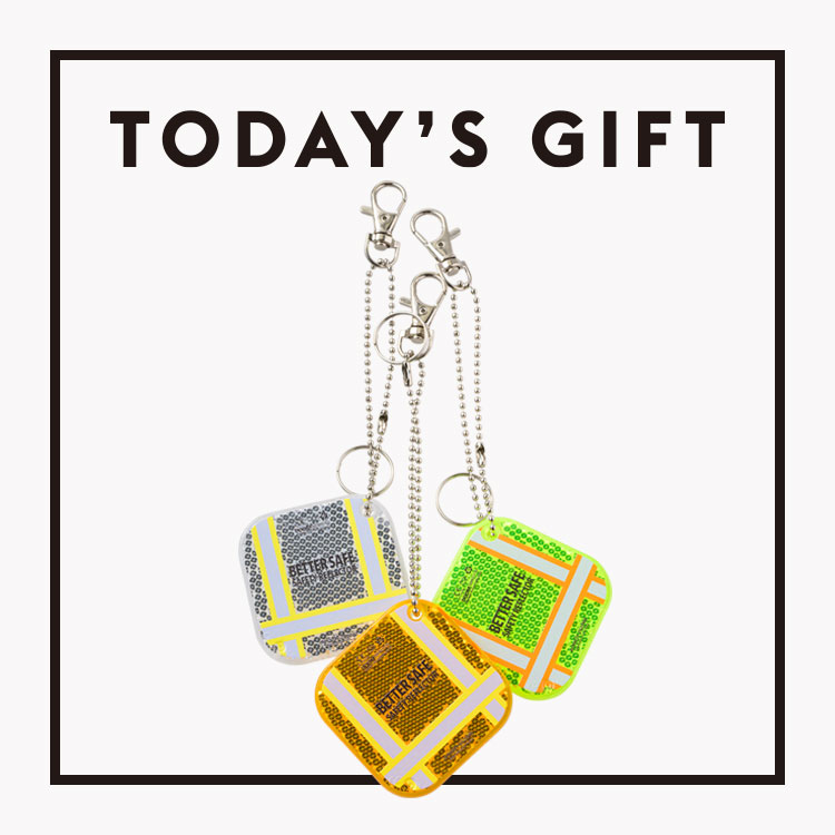 〈ANAheim〉のリフレクターチャーム