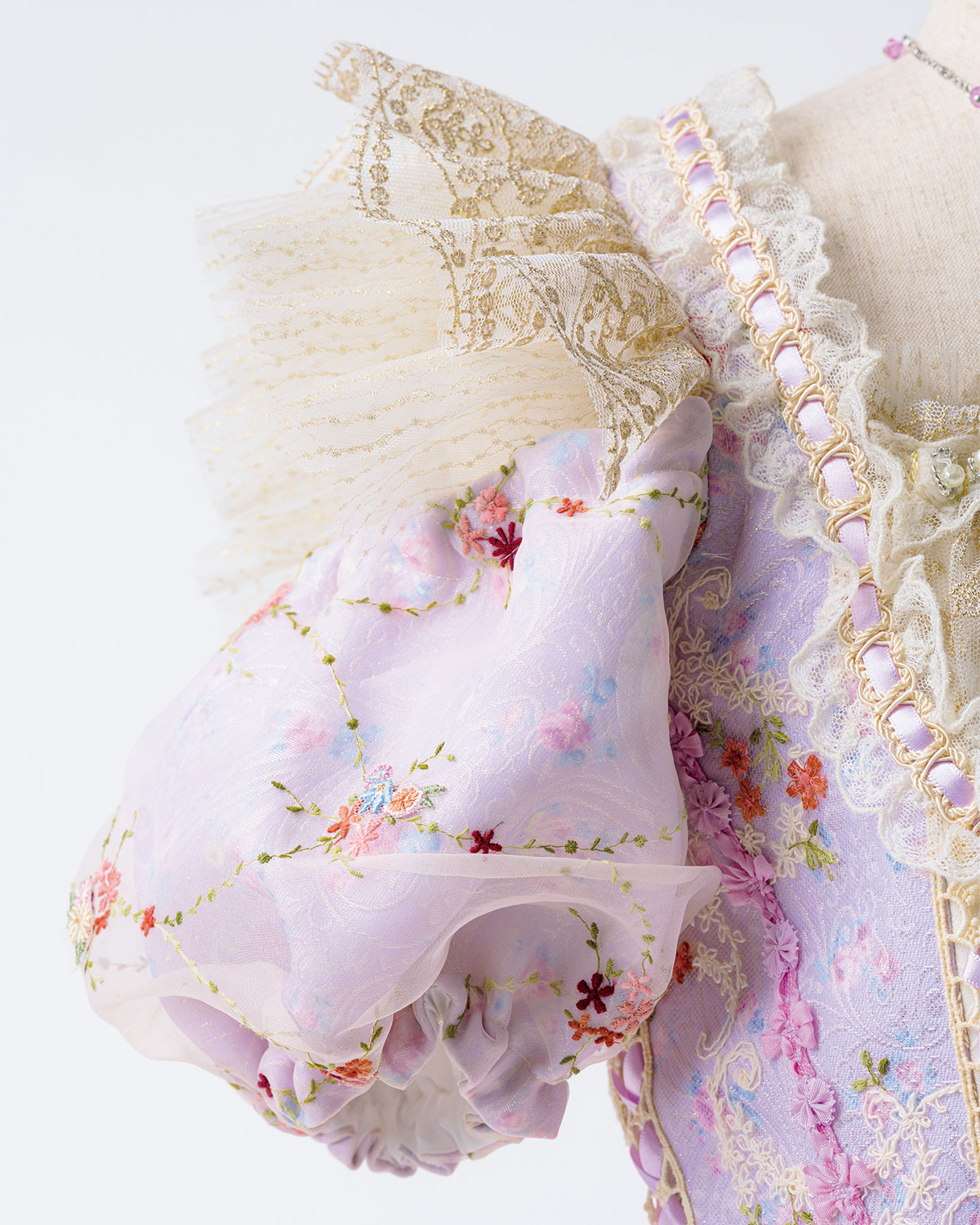 ＝LOVE 大谷映美里『＝LOVE 8th ANNIVERSARY PREMIUM TOUR』衣装