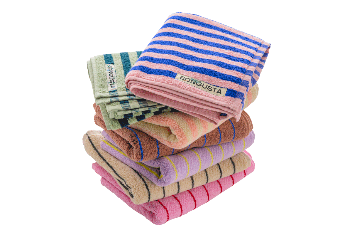 〈BONGUSTA〉のハンドタオル