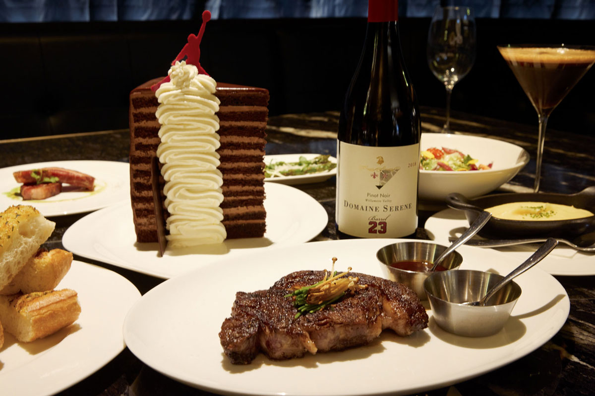 〈Michael Jordan’s Steak House〉の料理