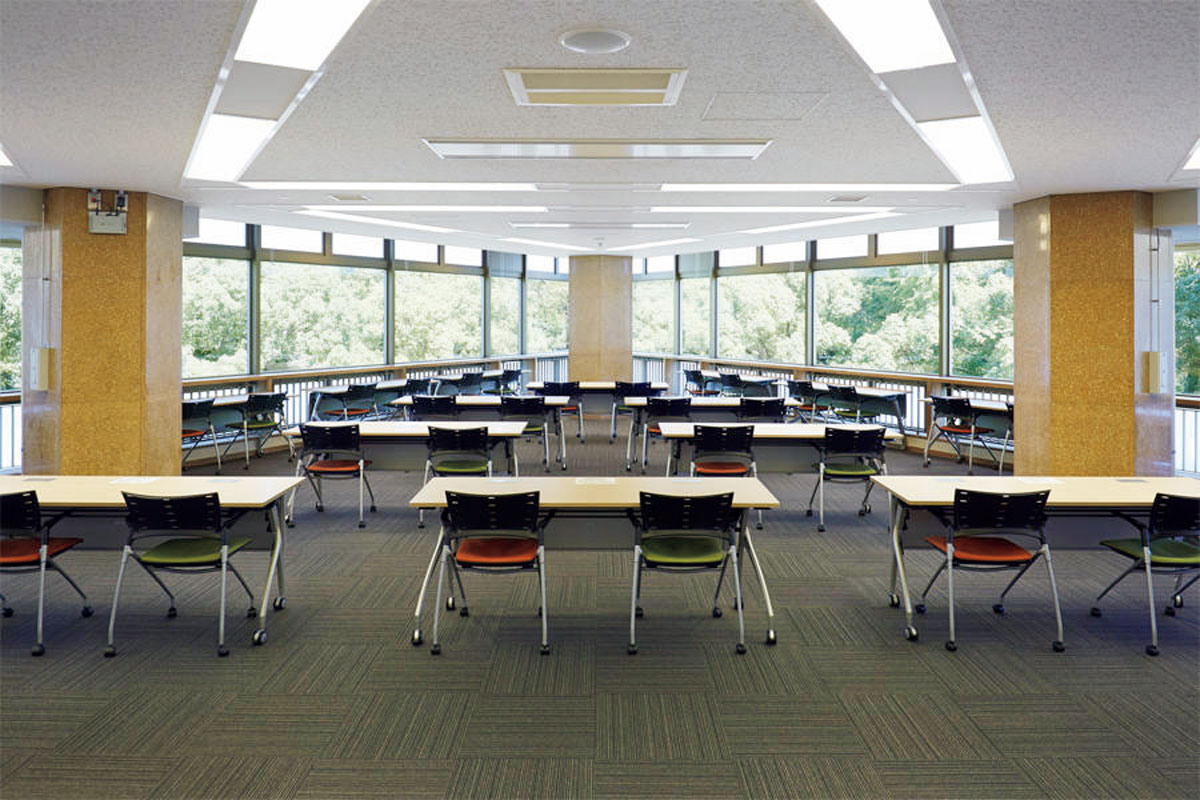 日比谷図書文化館