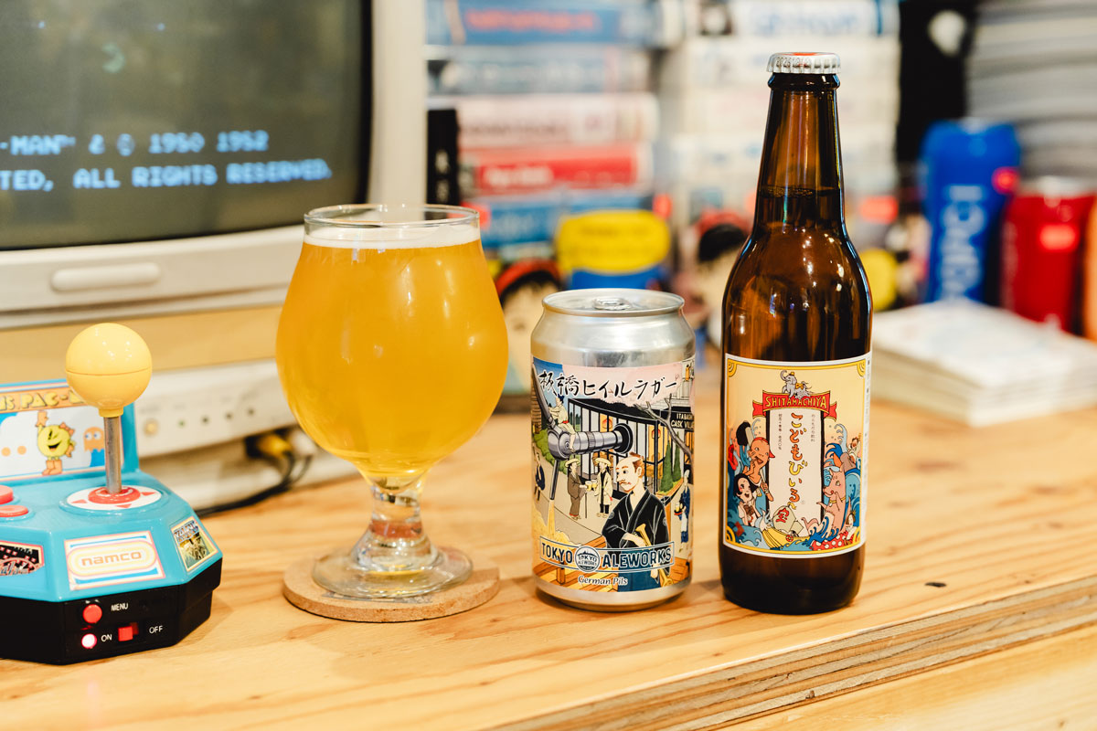 左から、クラフトビール 1パイント、「東京エールワークス 板橋ヒイルラガー」、「こどもびいる」