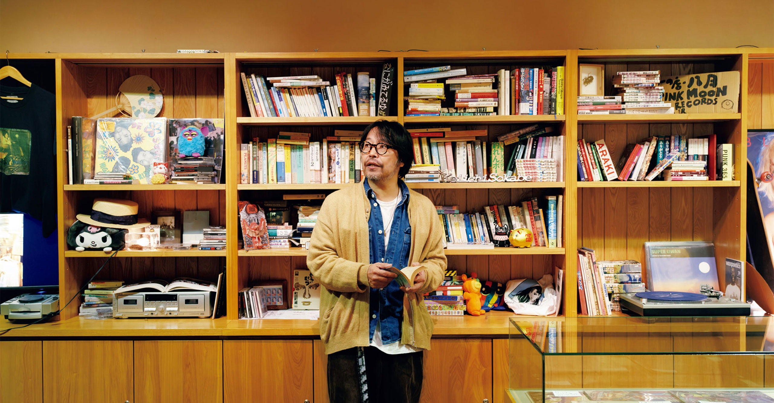 「理想の本棚」を訪ねて。