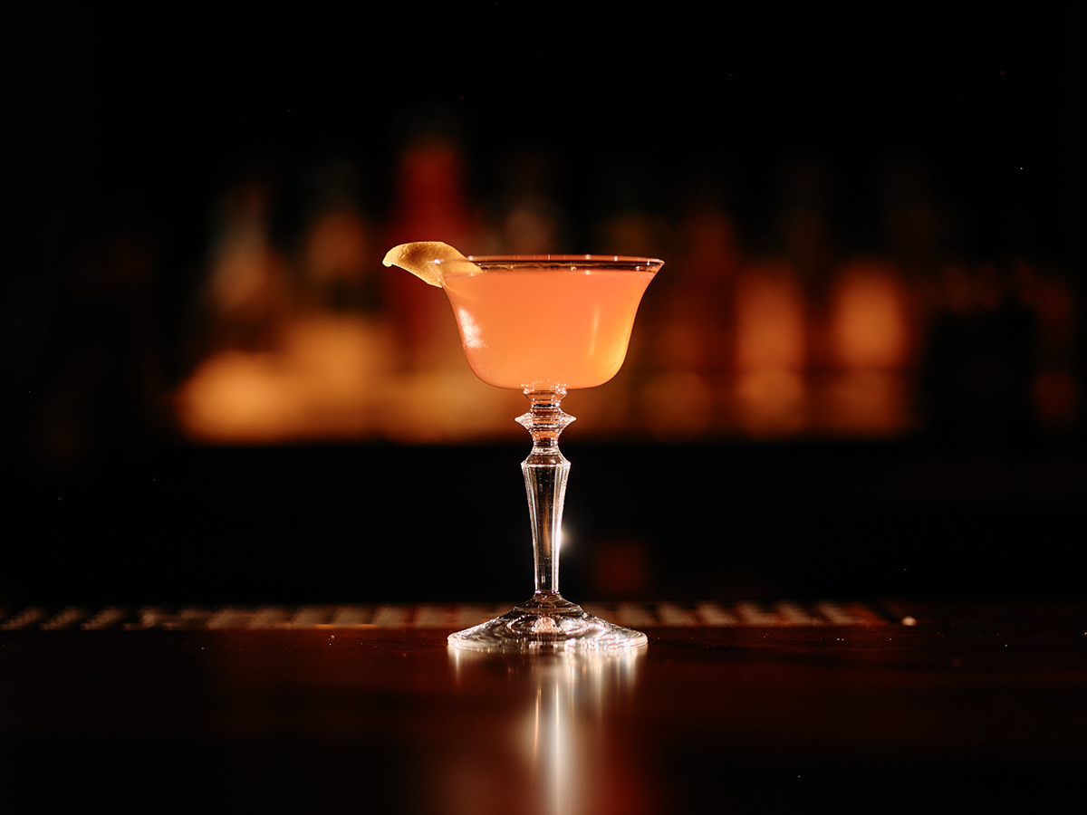 「パティーナ 大阪」のオリジナルカクテル「ランウェイ・エム・トゥエルブ」