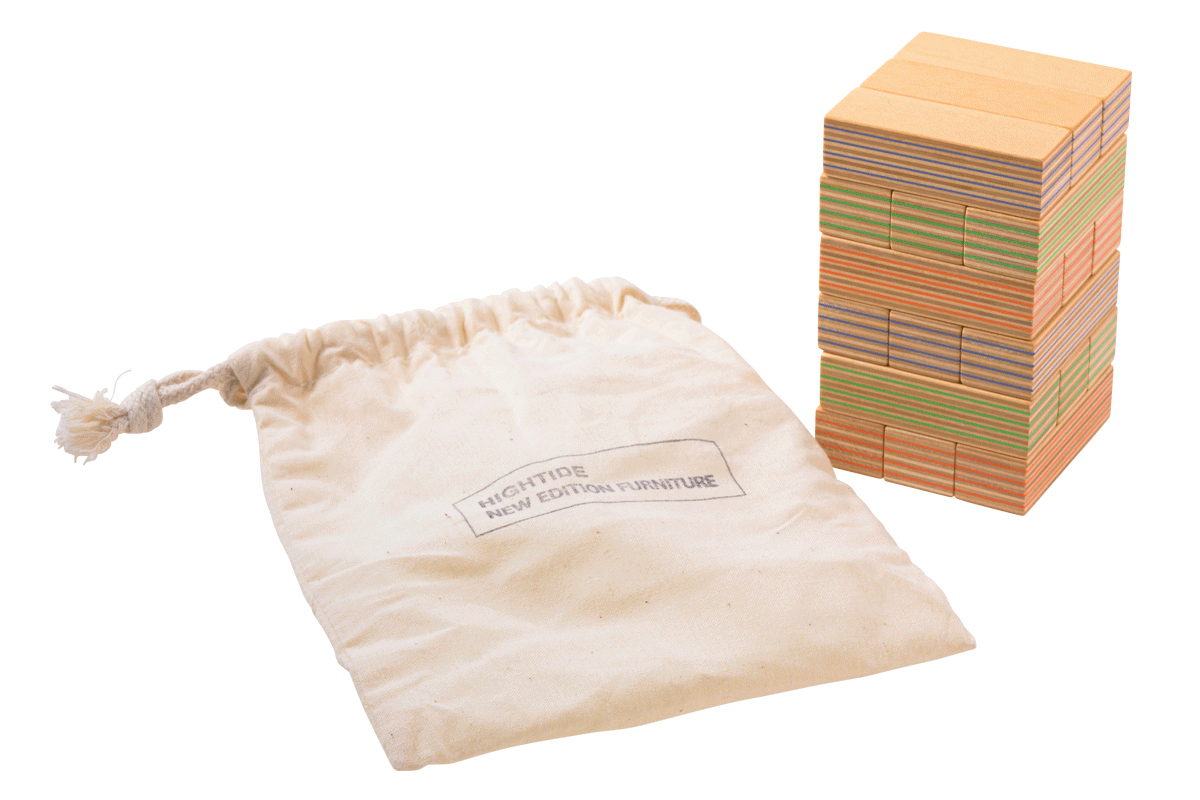〈NEW EDITION FURNITURE × HIGHTIDE〉のブロックタワー