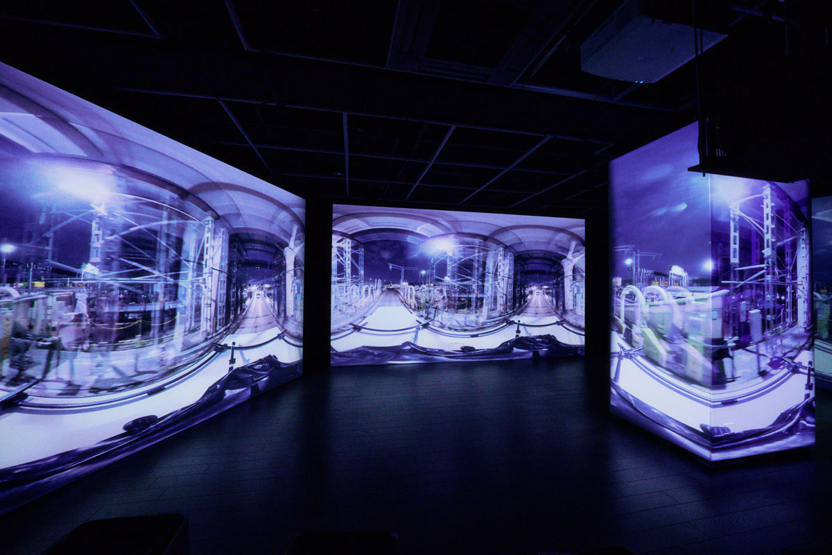 『新道路』の映像作品「Iiving road」