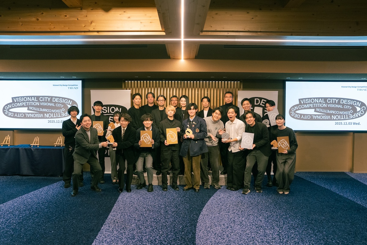 審査員とファイナリストたち