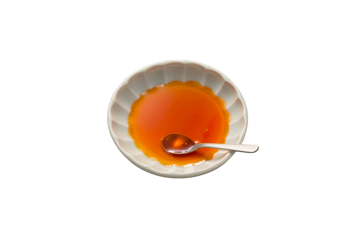 〈よっちゃん農場〉の生ラー油