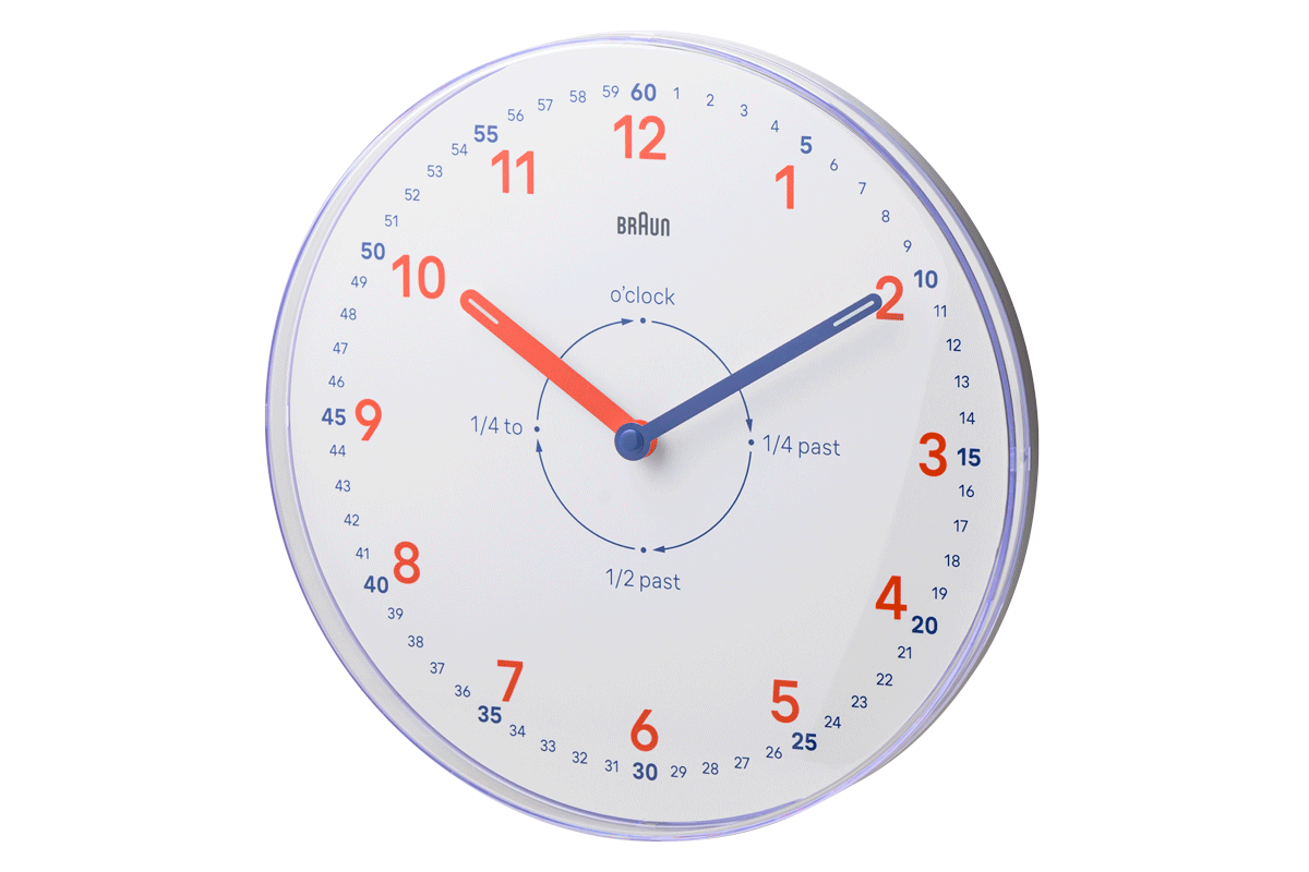 〈BRAUN〉の掛け時計
