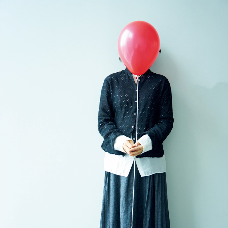 作家・こだまのポートレート