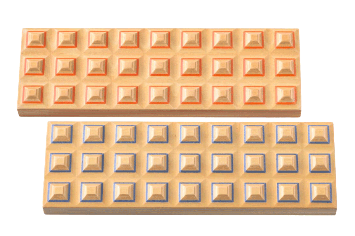 〈PLYWOOD laboratory〉のトレイ