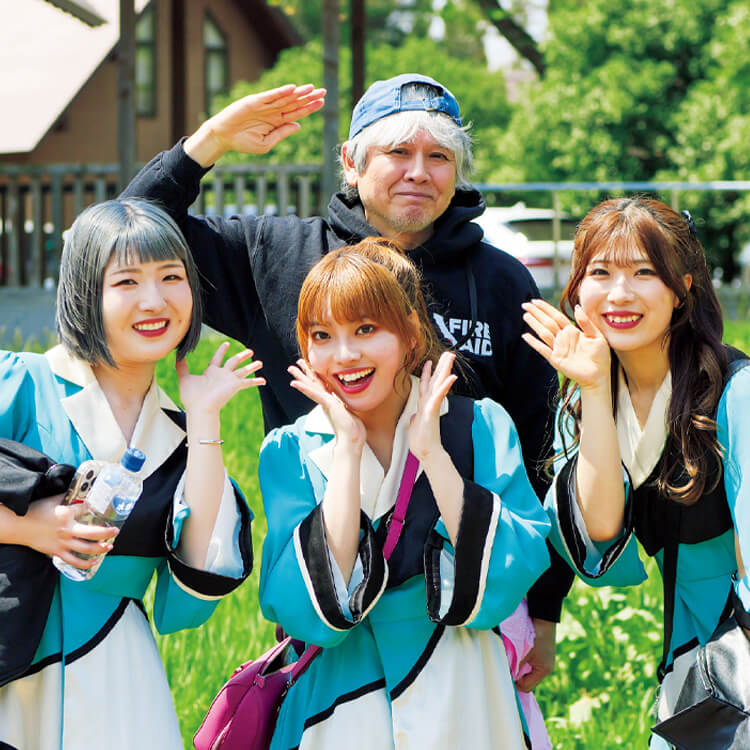 ライスボール・太陽、実土里、水愛、現代美術家・奈良美智