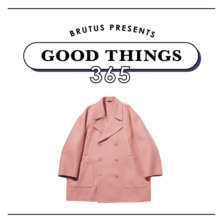 〈FENDI〉のダブルブレストコー