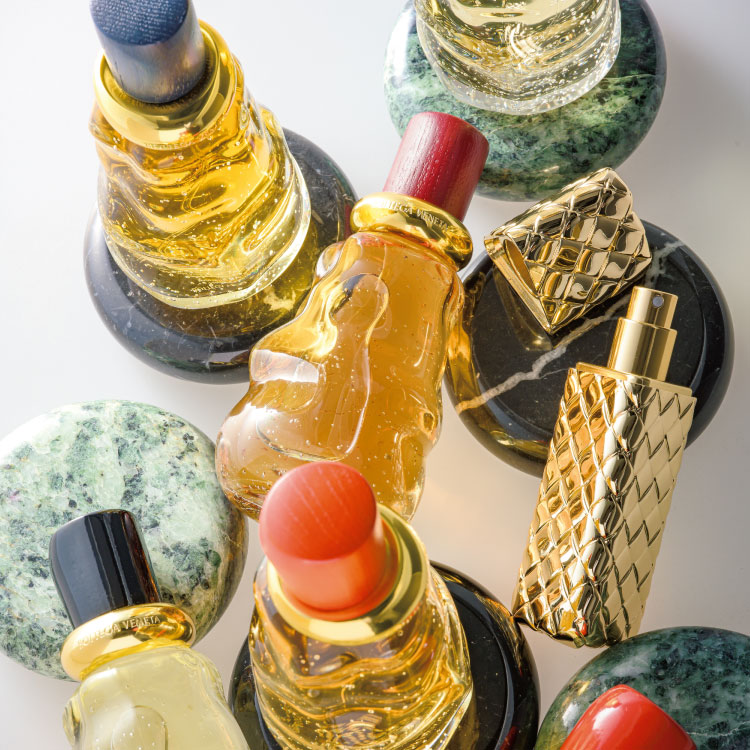 トラベルセット［ケース、オードパルファム 15㎖］、メッツァノッテ100㎖、フレグランス100㎖