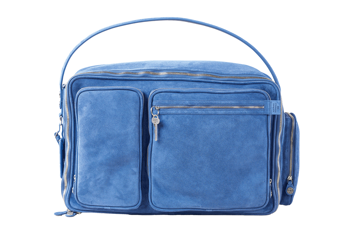 〈アクネ ストゥディオズ〉のバッグ