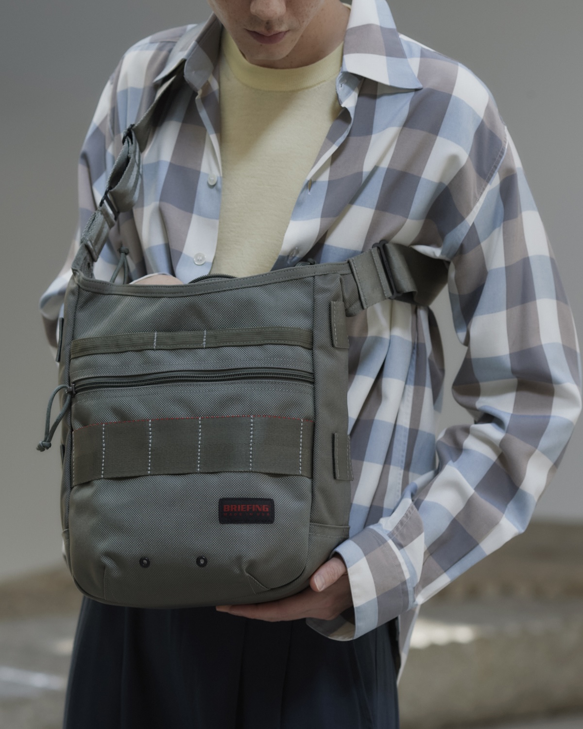 ショルダーバッグ《DAY TRIPPER》