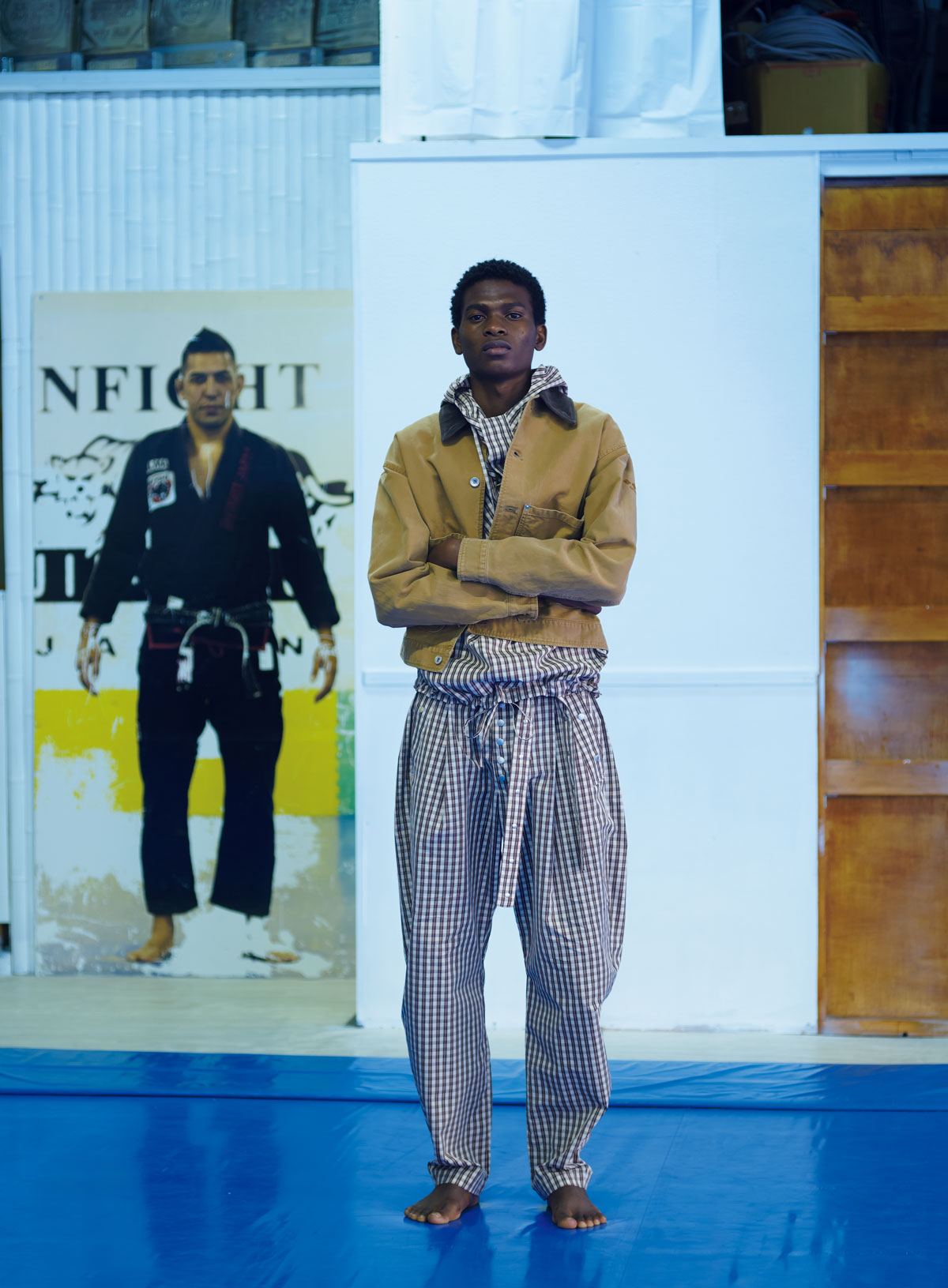 TATRASのウォッシュド加工を施したデッキジャケット、シルク混のアノラック、共地のパンツ