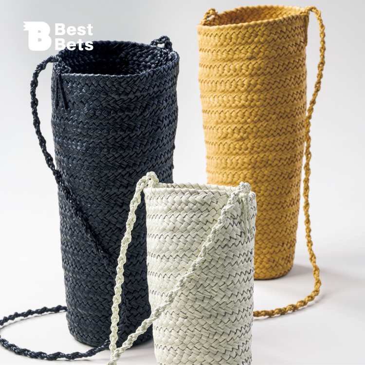 〈アエタ〉のバッグ