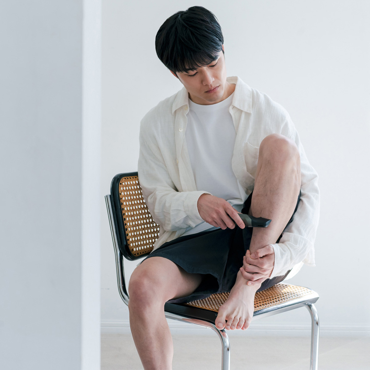 〈Panasonic〉のボディトリマーでつくる、俳優・入江甚儀の大人の身だしなみ