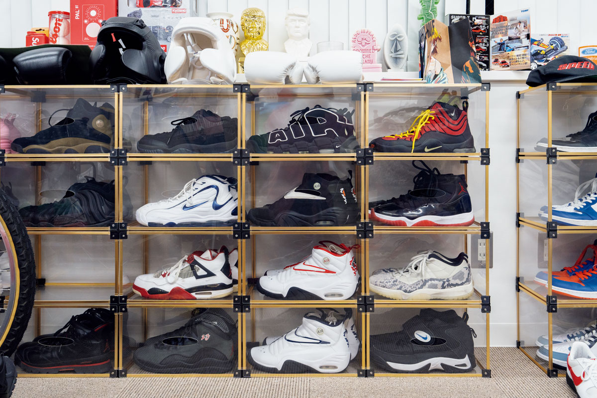 服部昌孝のシューズボックス