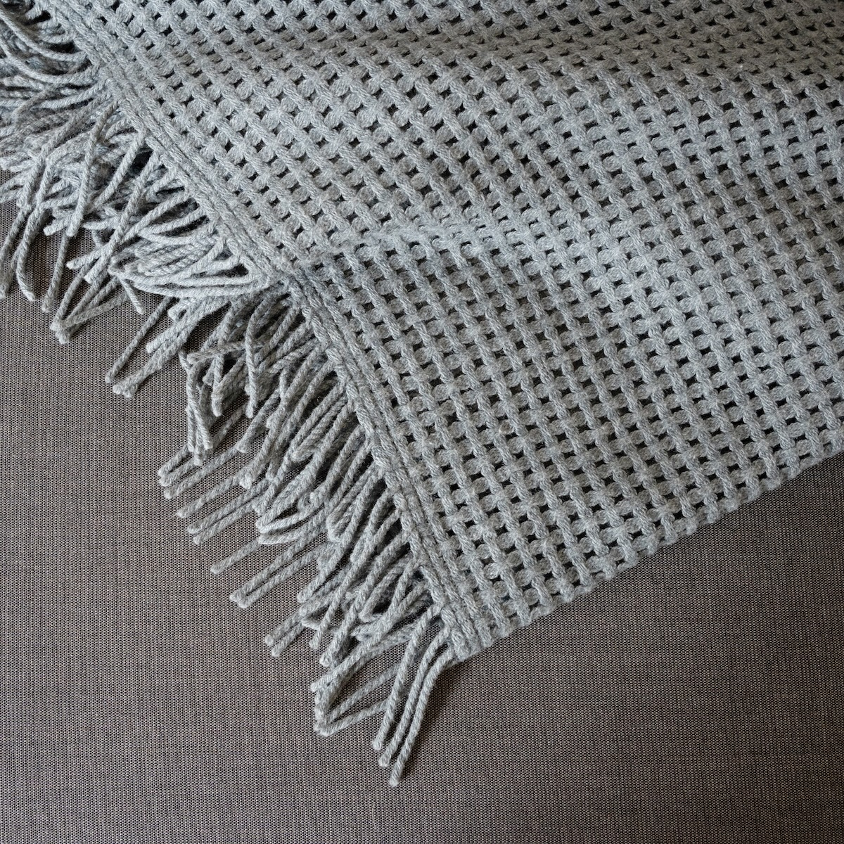 ELVANG DENMARKのスロー