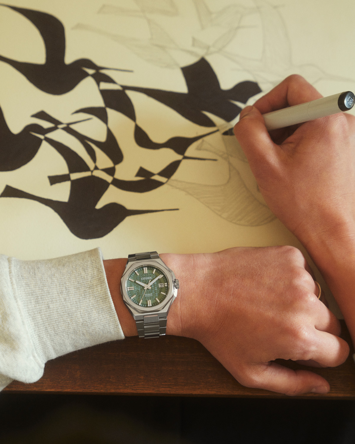 作業中の三原さん