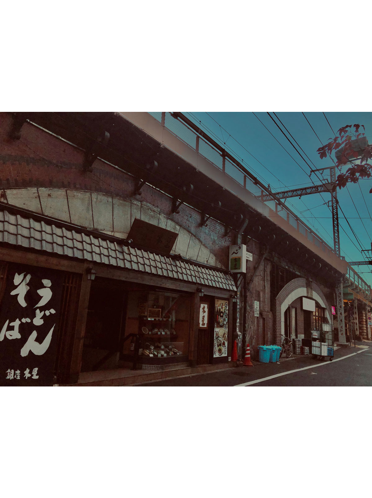 ウォン・カーウァイ監督は銀座でのロケハンも実施。そのときに撮られた写真