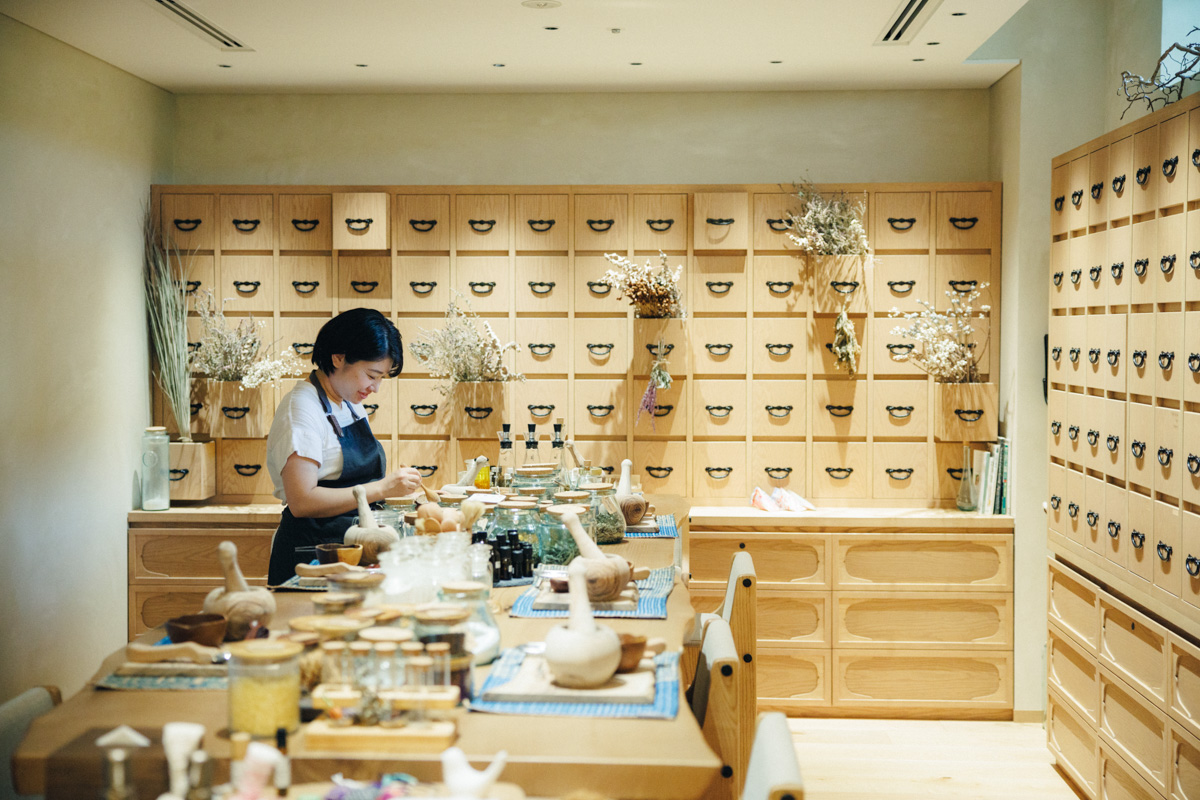 ワークショップスペースのアルケミーバー。