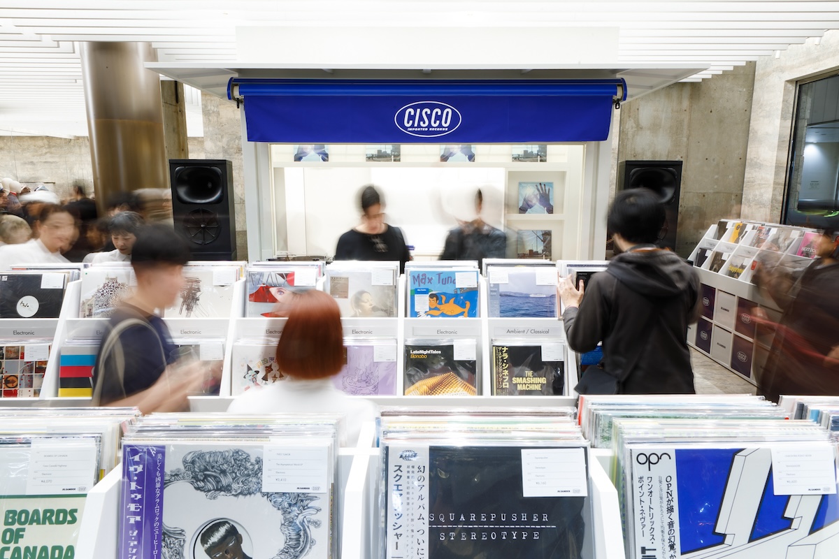 レコードショップ〈シスコ〉の店内の様子