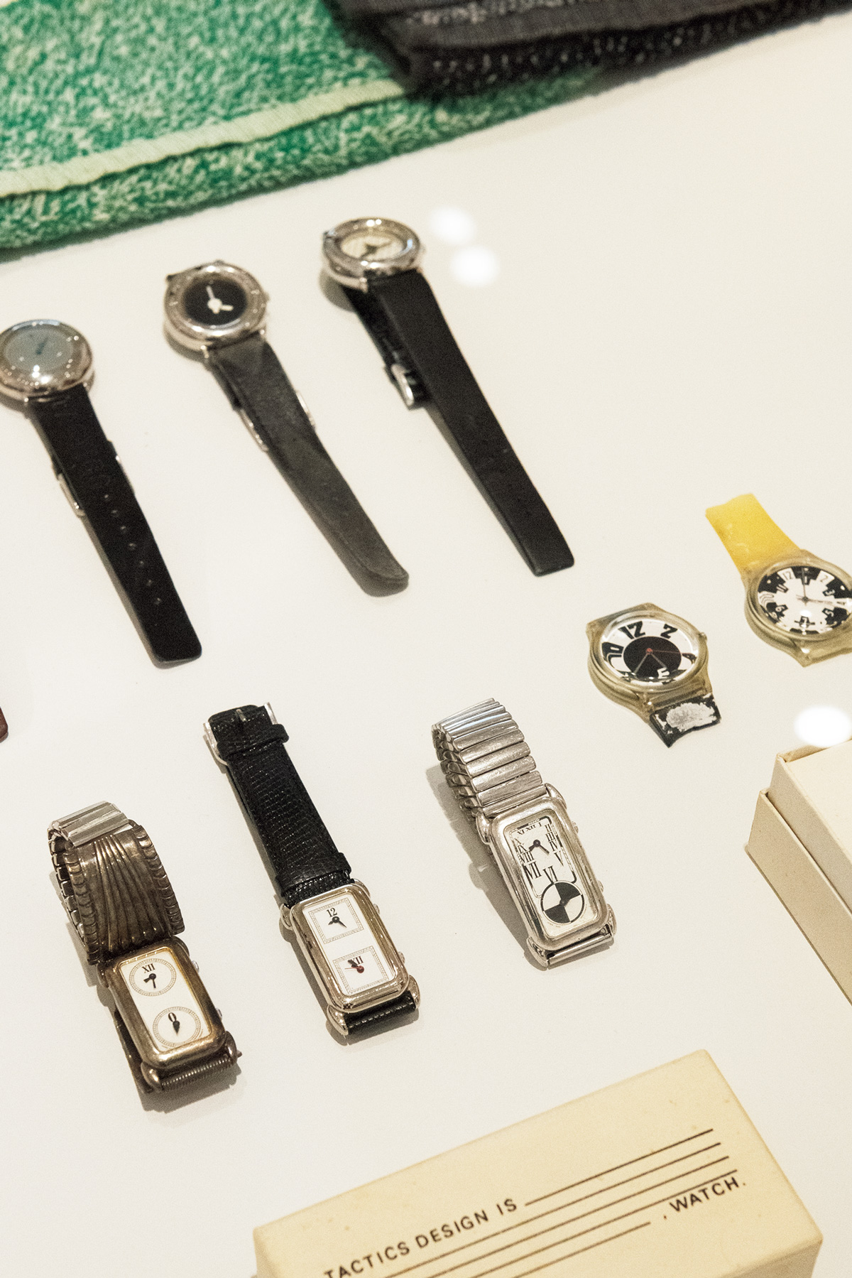 仲條正義がデザインした時計