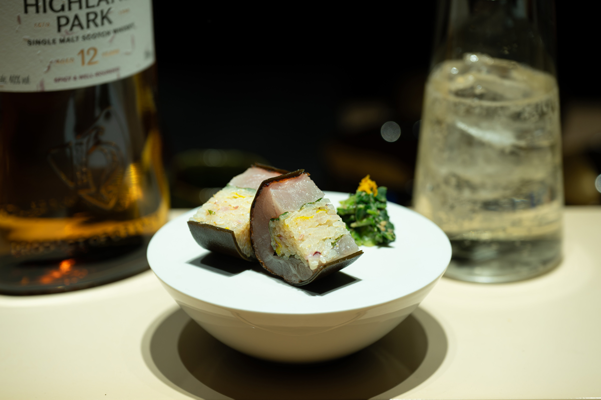 テイスティングはウェルカムドリンクの「12年」ハイボールから