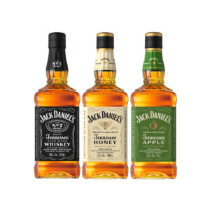 左から《ジャックダニエル Old No.7》《ジャックダニエル テネシーハニー》《ジャックダニエル テネシーアップル》