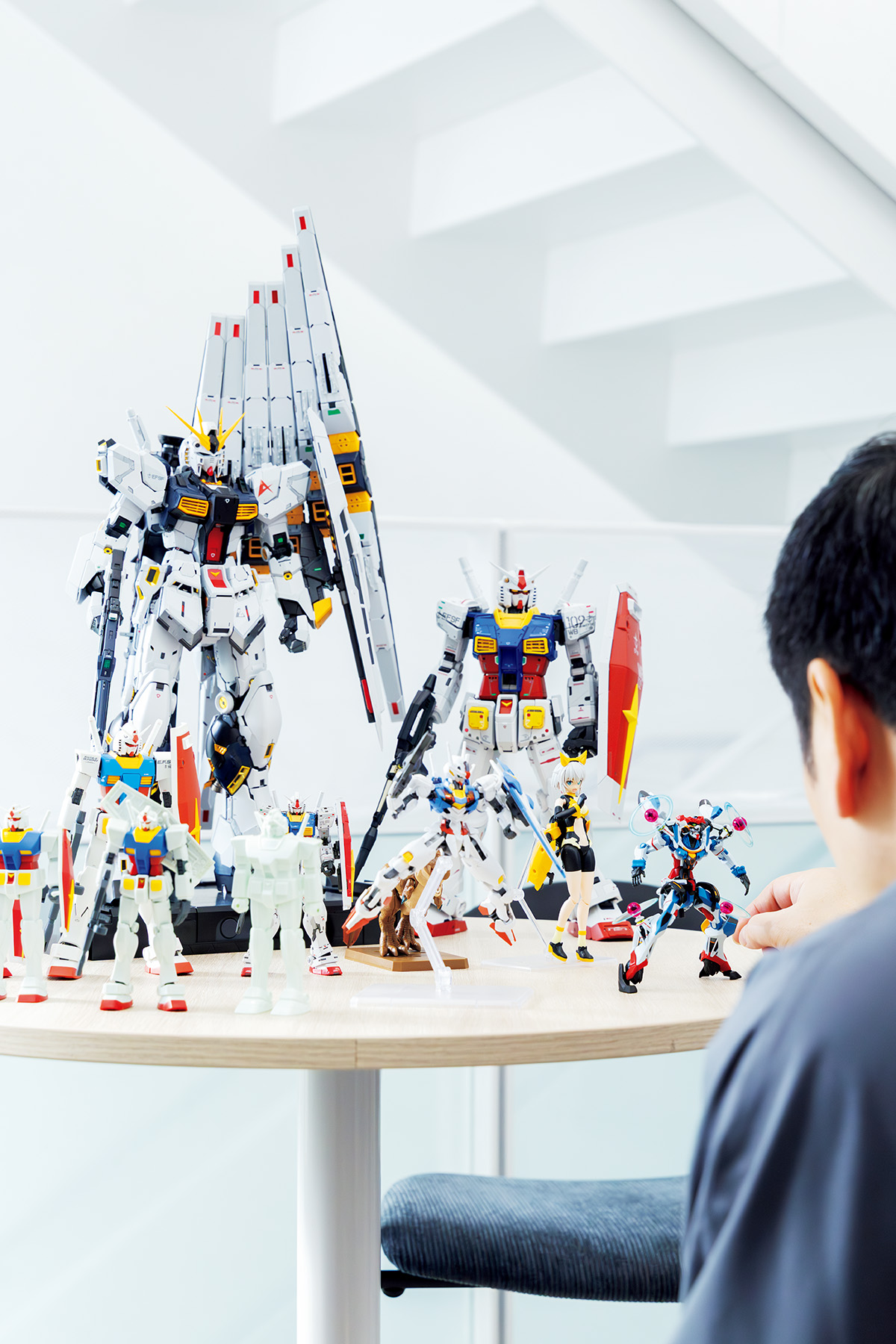 彫刻家・名和晃平が紐解く「ガンプラ」の秘密。造形と身体性に見た可能