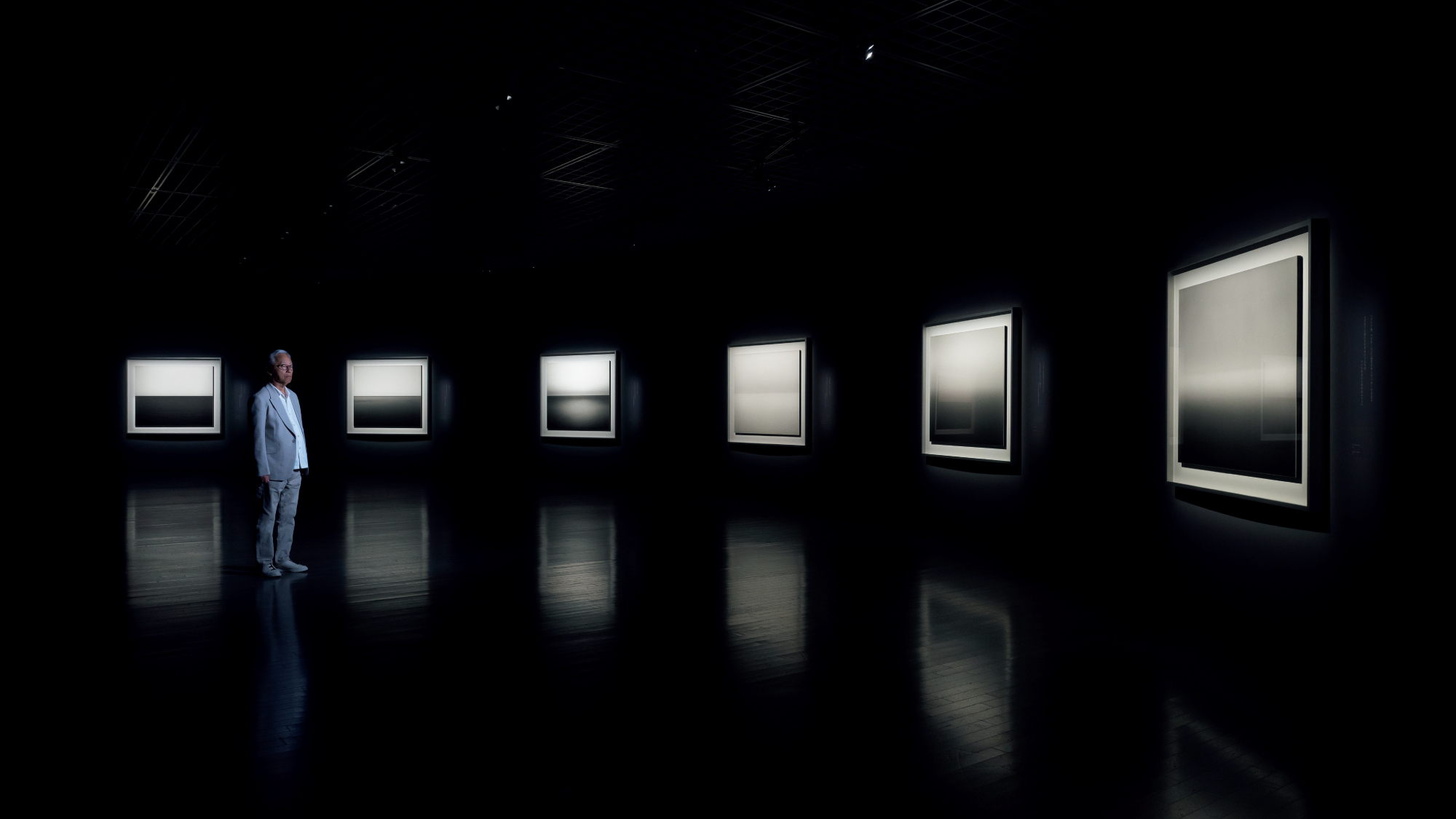 ただの回顧展ではない。『杉本博司 絶滅写真』展、完全解説