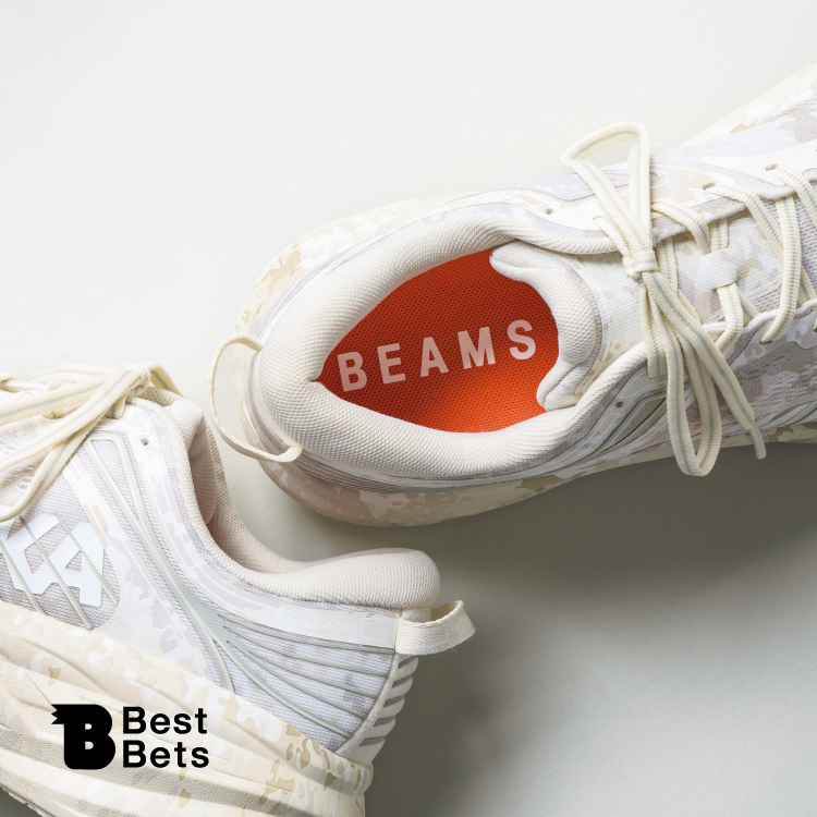 夏の白に、ひとクセ。〈HOKA〉 × 〈BEAMS〉のスニーカー：Brutus Best Bets