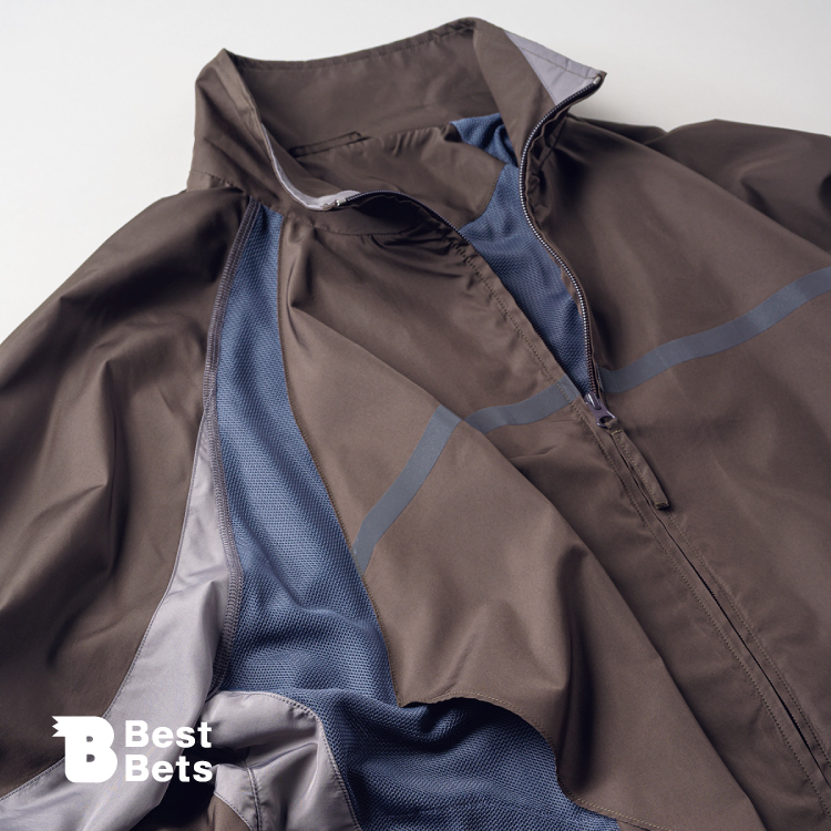 グランジを仕立て直す。〈Maison Margiela〉のトラックジャケット：Brutus Best Bets