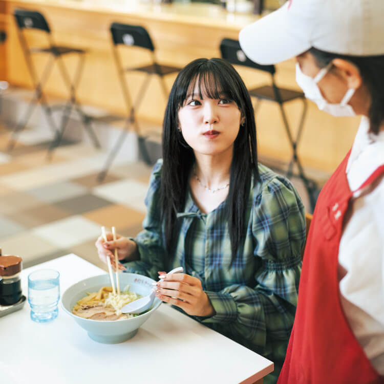 It’s a RAMENTIME.：歌手・小関舞のお気に入りの一杯。〈万里〉の手打ちラーメン