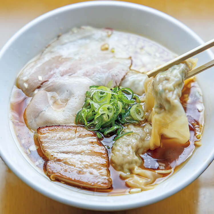 麗しのラーメンと、その作り手に会いに行く。札幌・菊水〈中華そばカリフォルニア〉