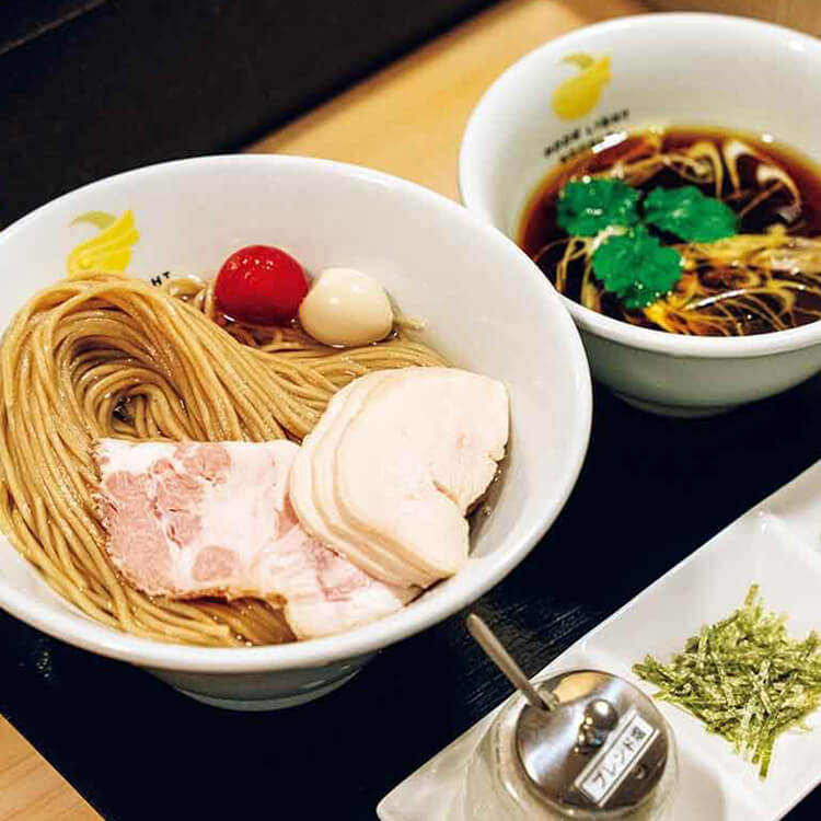 旅したいラーメンの都・福岡。麺食いたちは眠らない！1泊2日のラーメンホッピング