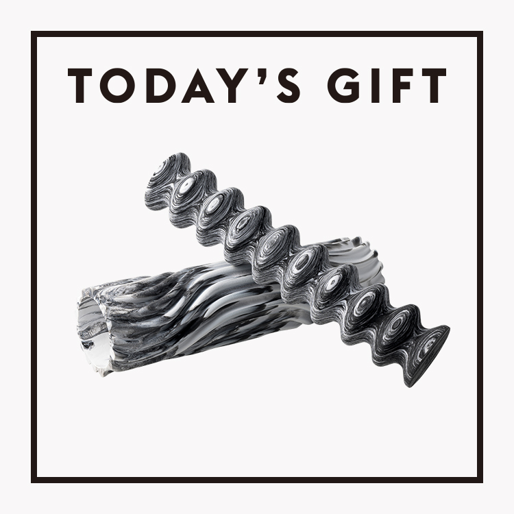 【今日のギフト】使い分けができて便利。〈lululemon〉の筋膜リリースローラー