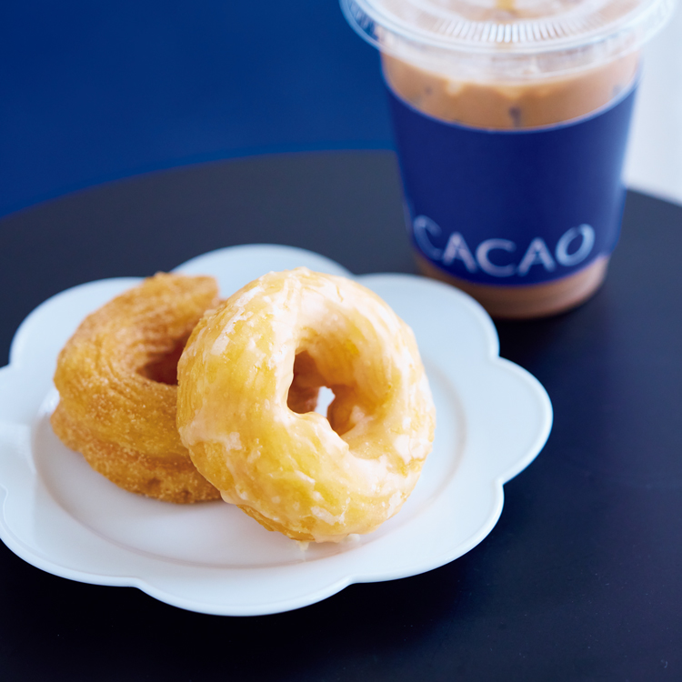 カカオバター香る、軽～いフレンチクルーラー。神奈川／鎌倉〈MAISON CACAO〉